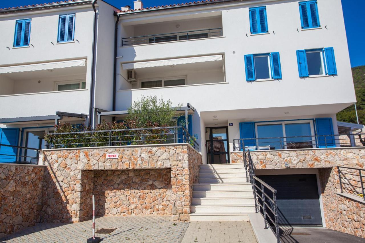 Апартаменты Apartman Pinja Црес Экстерьер фото