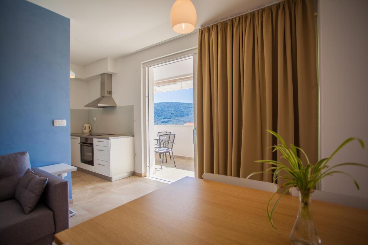 Апартаменты Apartman Pinja Црес Экстерьер фото
